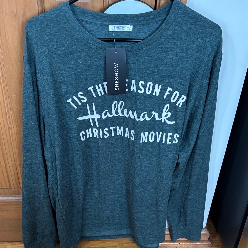 SheShow Women's Long Sleeve Tee - Dark Gray